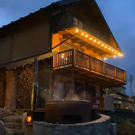 Holiday home бриндуш Tatariv